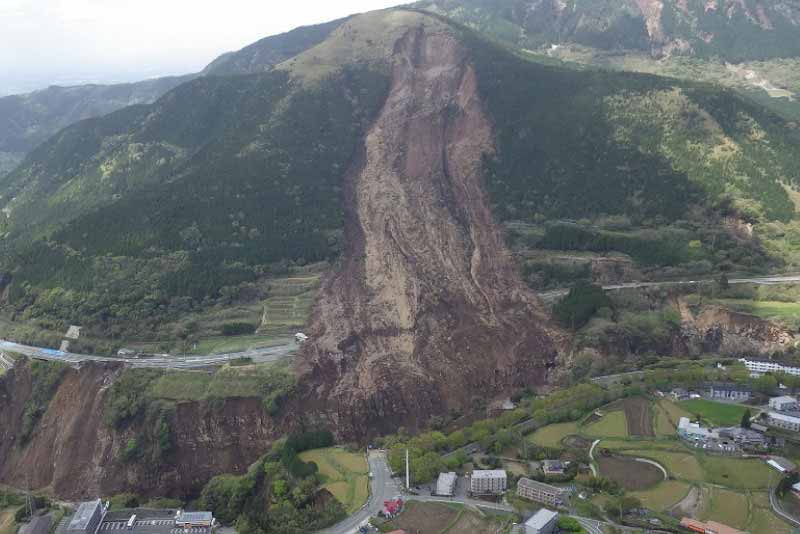 2016年4月 熊本地震